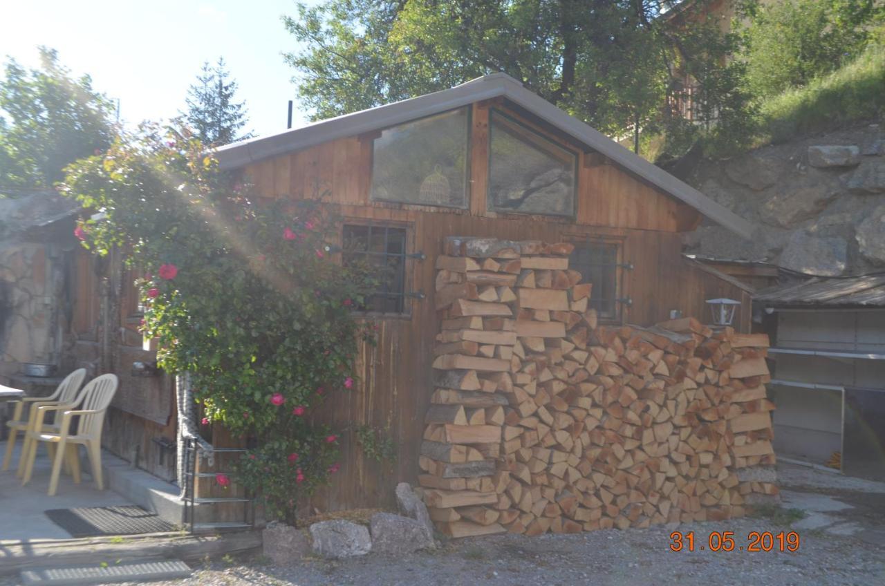 Le Love Chalet Des Alpes Guillestre Eksteriør billede