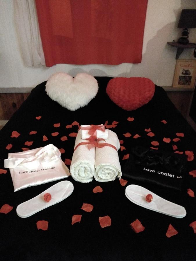 Le Love Chalet Des Alpes Guillestre Eksteriør billede