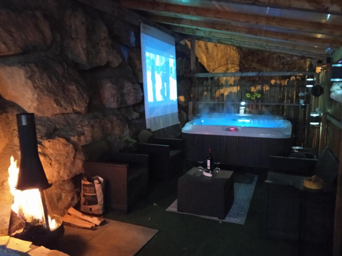 Le Love Chalet Des Alpes Guillestre Eksteriør billede